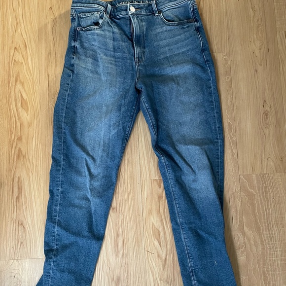 AE Mom Jeans - Picture 1 of 6